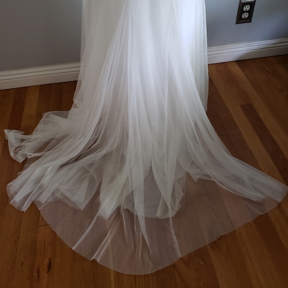 White by Vera Wang Pleated Tulle Wedding Dress - Picture 3 of 7